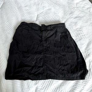Black Skort
